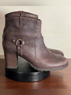 Clarks Verona Rock Heeled Harness Leather Ankle Boot - US 12